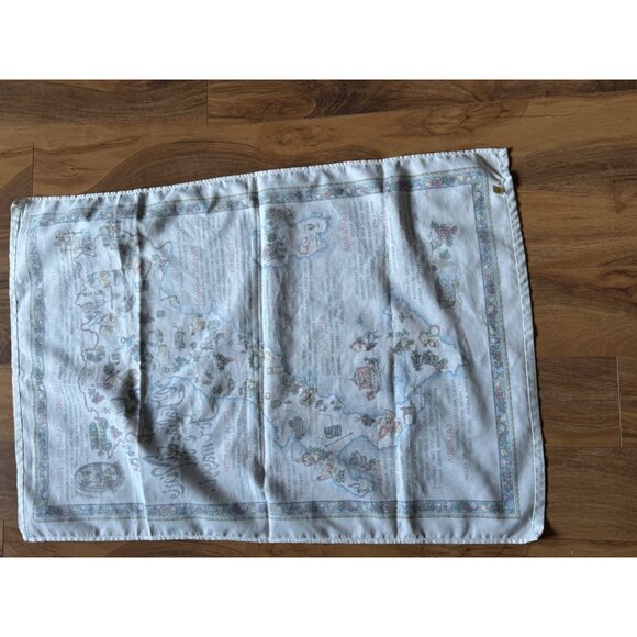 Vintage Italian Map Tea Towel With Regional Cheese Illustrations - Picture 2 of 3
